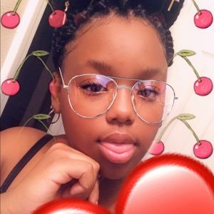 Meet your Posher, Zaria